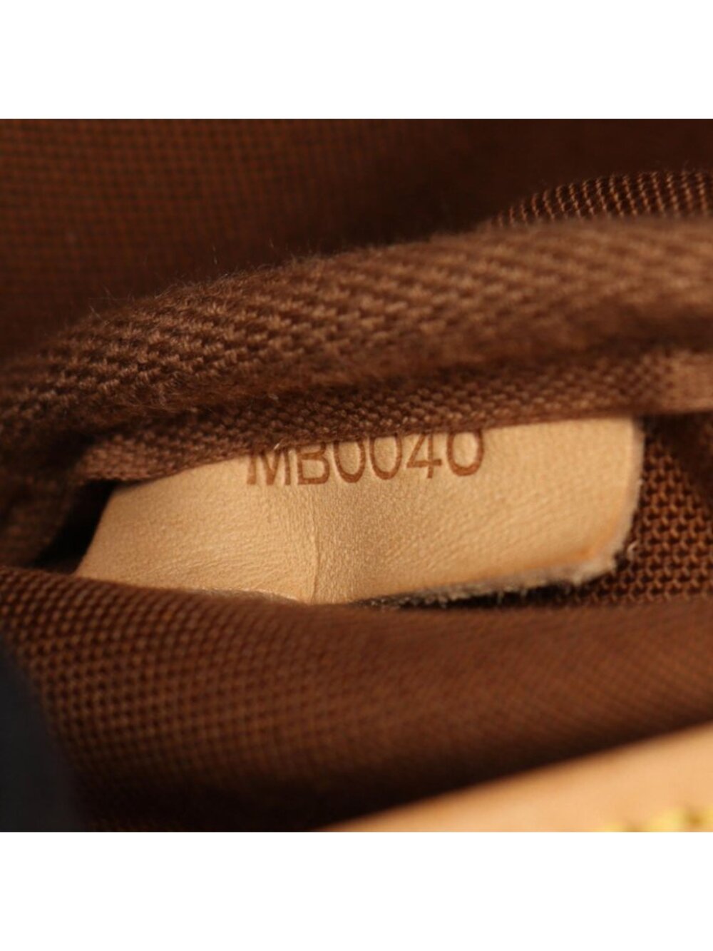 Louis Vuitton Shoulder Bag Saumur 30 Canvas Leather - Picture 6 of 11